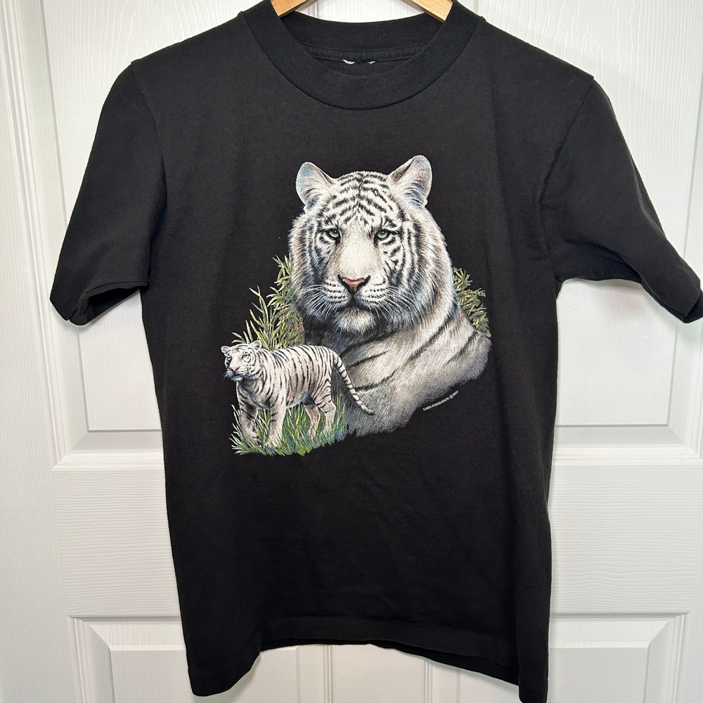 Vintage White‎ Tiger Graphic T-Shirt Earth Foundation 2001 Size S